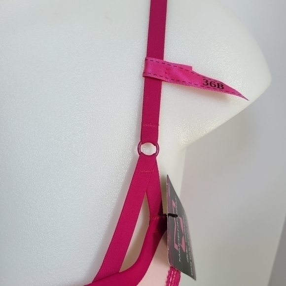 Maidenform 36B Love The Lift Plunging Push-up Bra - #9900 - Hot Pink - NWT - Picture 6 of 12